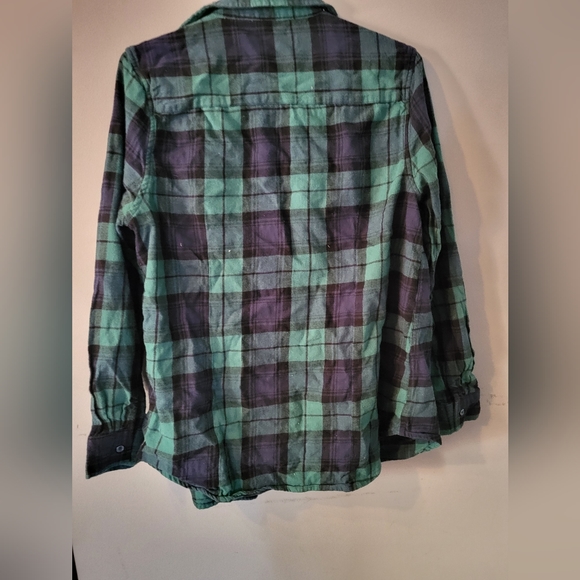 Top - Picture 2 of 2